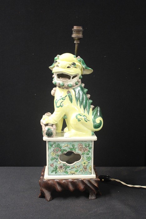 Chinese porcelain dog of Foo on stand, 42cm high