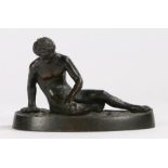 19th Century grand tour bronze depicting a dying Gaul, on an oval plinth base, 10cm wide