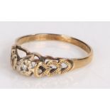 9 carat gold ring with pierced heart form shoulders and diamond ring size M