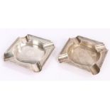 Pair of George V silver ashtrays, Birmingham 1930, makers Walker & Hall, with engine turned beaded