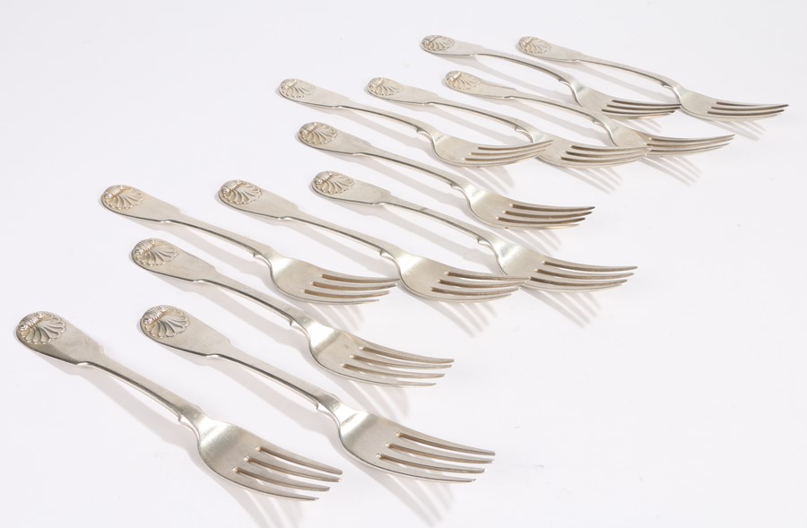 Matched set of twelve George IV Scottish silver meat forks, Edinburgh 1824-26, maker James McKay,