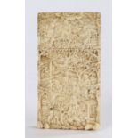 19th Century Chinese Canton ivory card case, with carved figural and foliate decoration, 4.5cm wide,