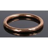 9 carat gold bracelet, with a facetted outer edge, 22 grams