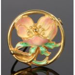 Masriera 18 carat gold and enamel brooch, with a flower head and curled leaves, 28mm diameter