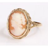 9 carat gold oval cameo ring, ring size R