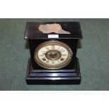 Edwardian slate mantle clock, the dial with Roman numerals, 24cm wide