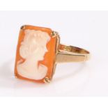 9 carat gold cameo ring, with a rectangular cameo, ring size N