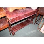 Victorian mahogany dressing table, with squat upstand, two frieze drawers raised on chamfered