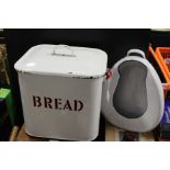 Red and white enamel bread bin and cover, blue and white enamel bed pan (2)