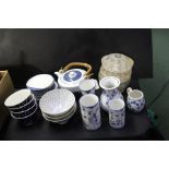 Contemporary Chinese porcelain, to include a teapot and cups, also together with dishes and
