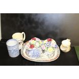 Collection of porcelain ware, to include Aynsley flower baskets, mugs, serving dish and others (