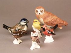 Goebel Konvolut - 6 Vogelfiguren, davon 4 glasiert, alle naturalistisch bemalt, u.a. Sumpfohreule,