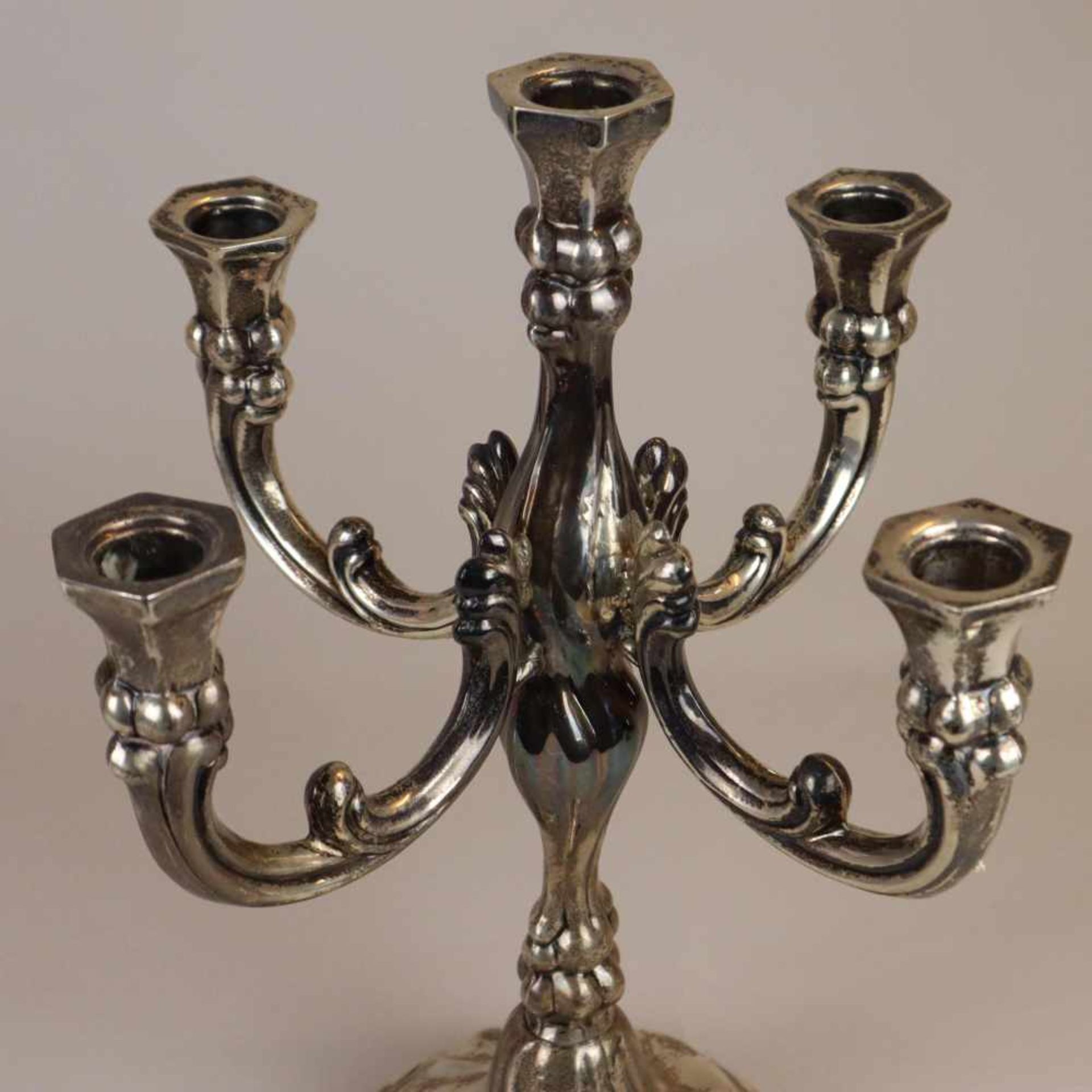 Paar Silber-Girandolen - 925er Sterling Silber, godronierte Barockform, 5-flammig mit 4 - Bild 2 aus 9