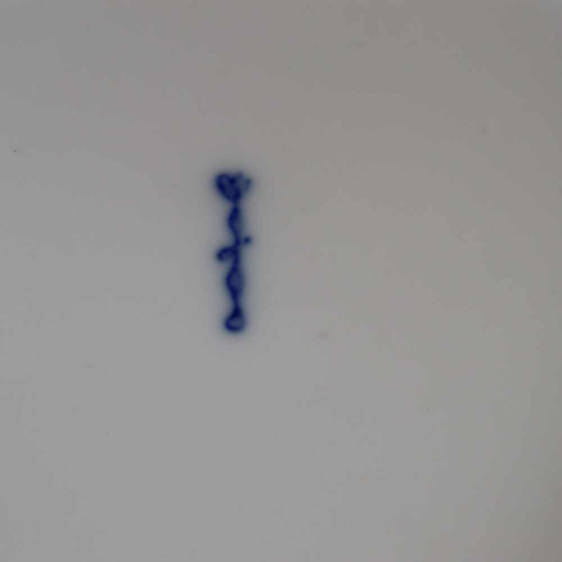 Deckelvase - KPM Berlin, 20. Jh., unterseitig unterglasurblaue Zeptermarke, kannelierte Potpourri - Bild 9 aus 9