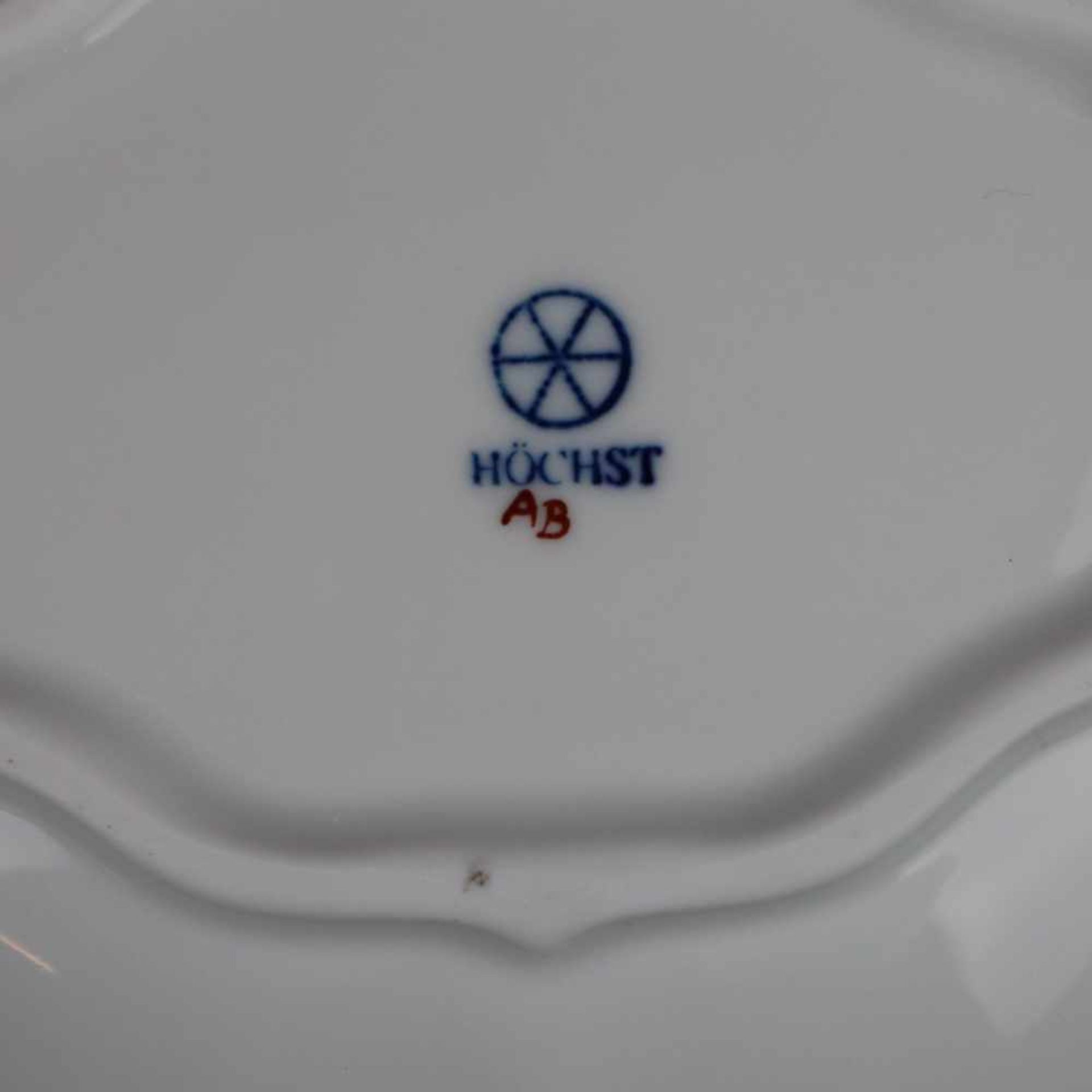 Schale - Hoechst, blaue Radmarke mit Malerzeichen "AB", Vierpass-Form, im Spiegel polychromer - Bild 5 aus 5