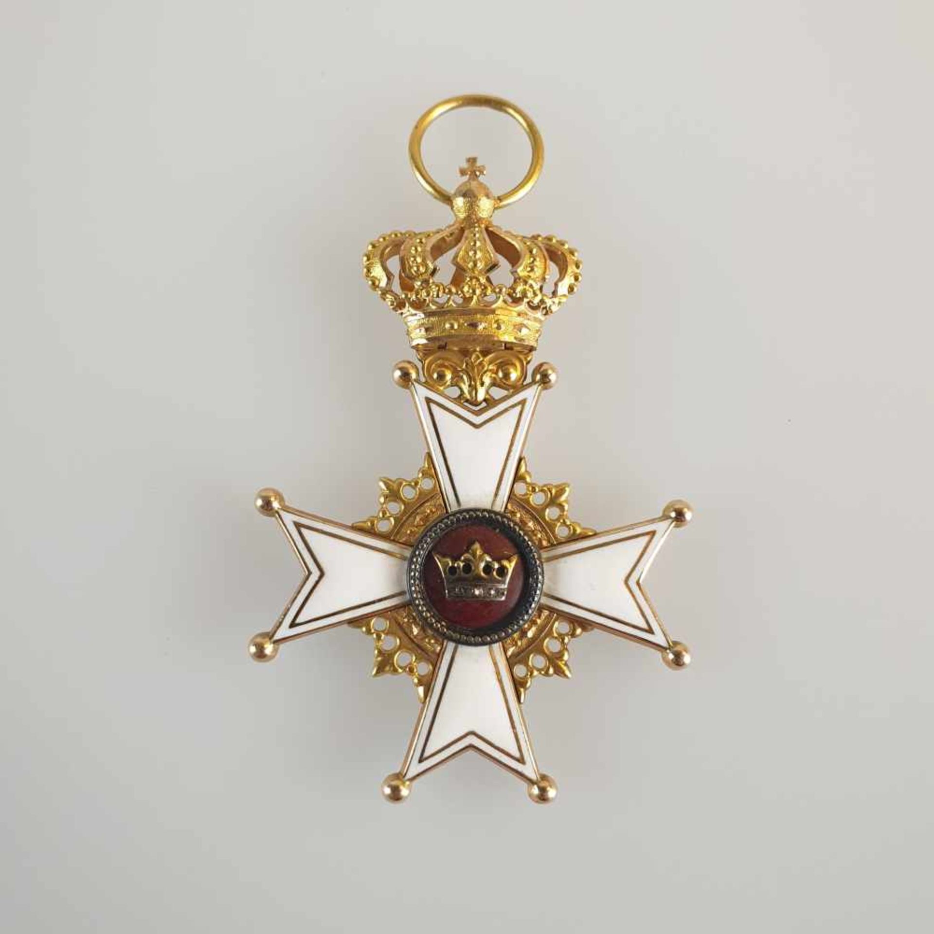 Orden für besondere Verdienste - Serbien um 1900, achteckiges weißemailiertes Malteserkreuz mit