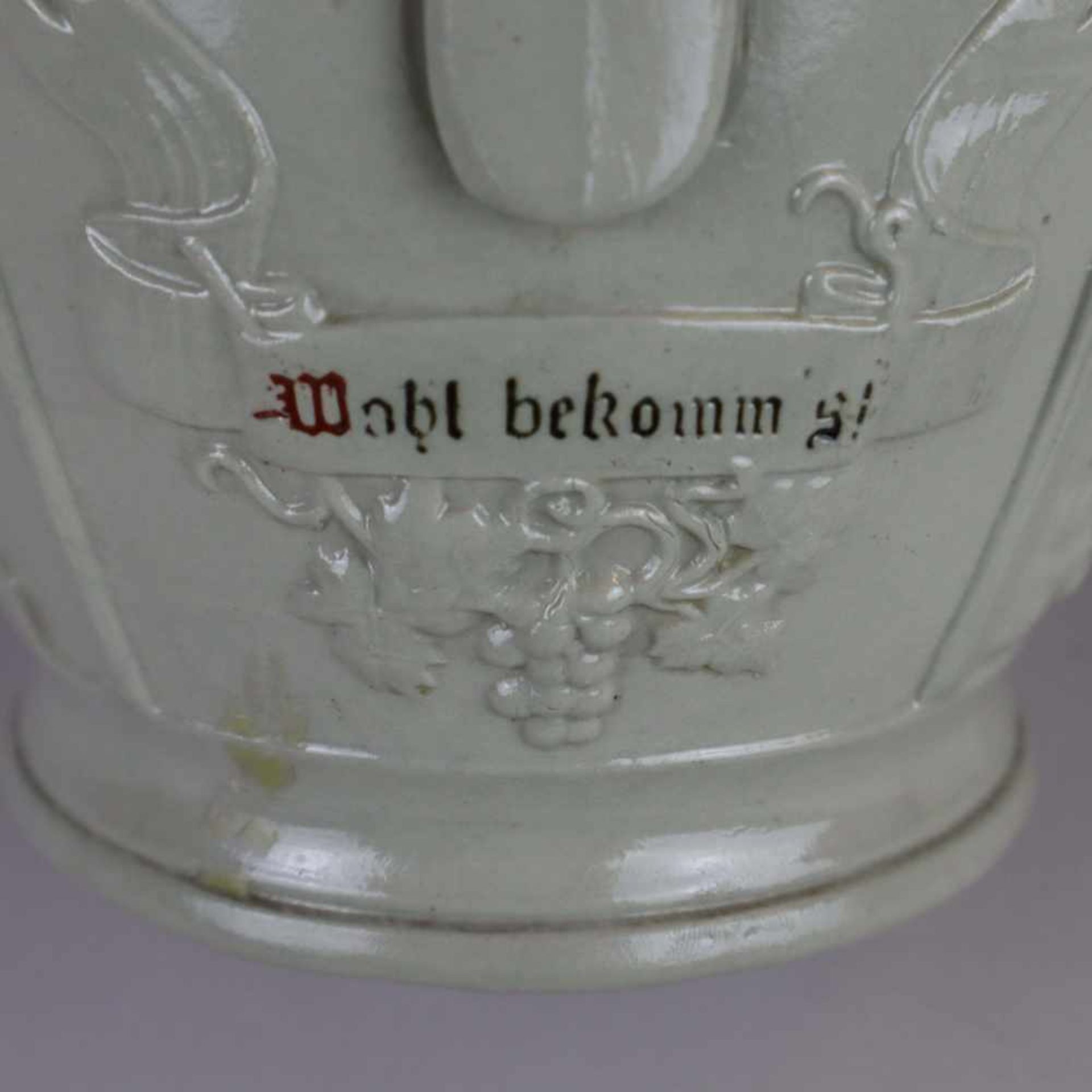 Zwei Weinkannen - Villeroy & Boch, Mettlach, 1874-1909, graues Steinzeug mit Reliefauflagen (u.a. - Bild 11 aus 13