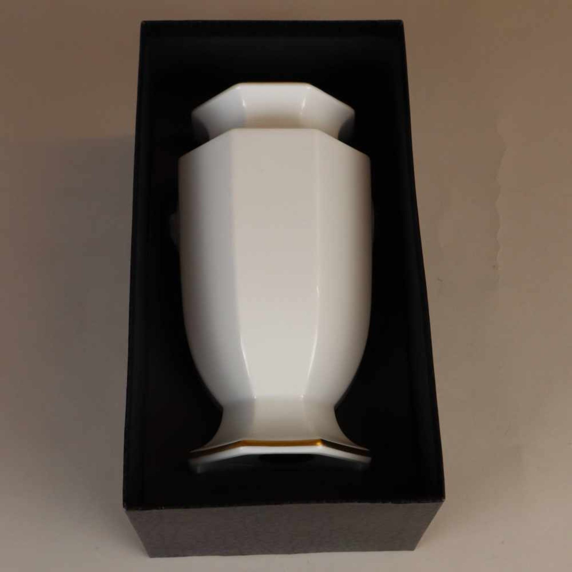 Vase "Versace Gorgona" - Rosenthal, Entwurf Gianni Versace, Manufakturstempel, Dekor: "Gorgona", - Bild 9 aus 10