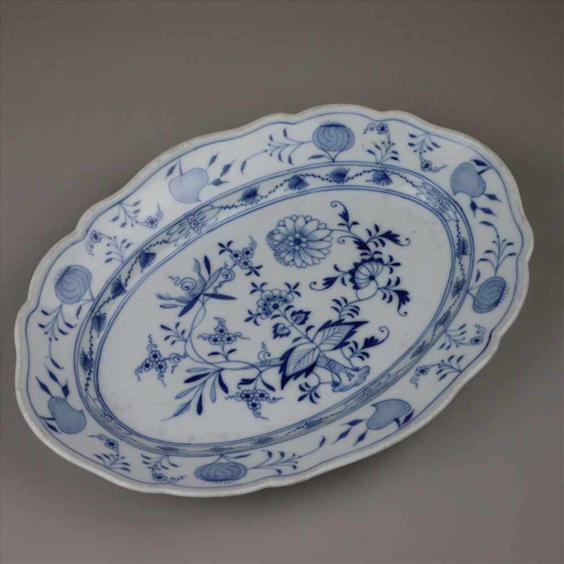 Kleine Platte - Meissen Schwertermarke, um 1900, oval, unterglasurblaues Zwiebelmuster, ca.