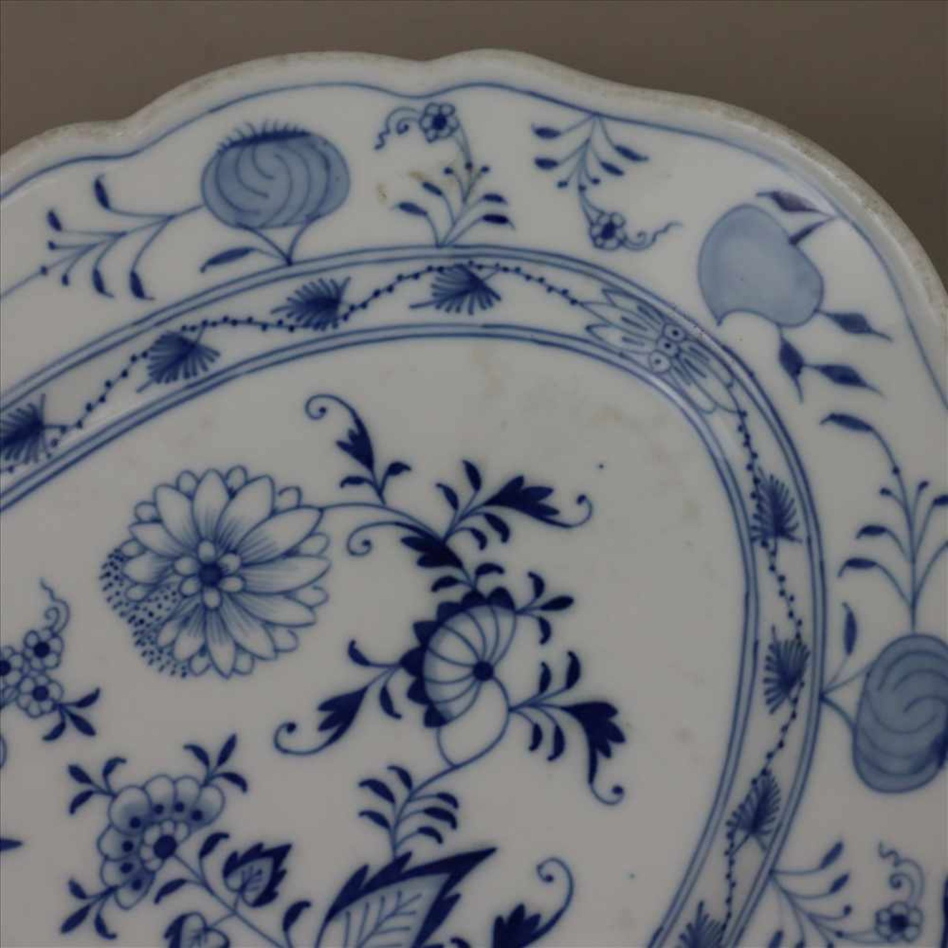 Kleine Platte - Meissen Schwertermarke, um 1900, oval, unterglasurblaues Zwiebelmuster, ca. - Bild 4 aus 6