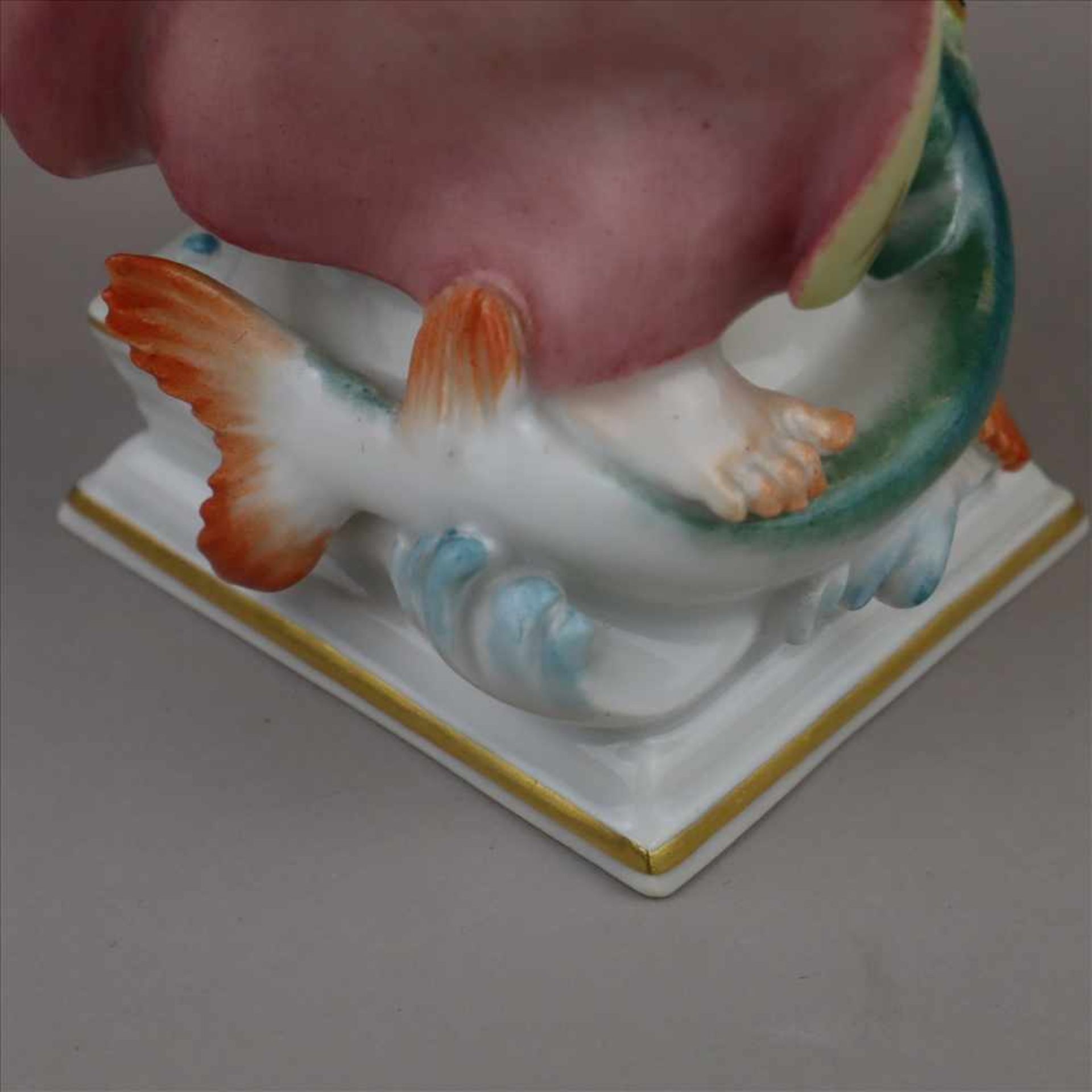 Porzellanfigur "Tierkreiszeichen Fisch" - Meissen, unterglasurblaue Schwertermarke, Modell - Bild 11 aus 16