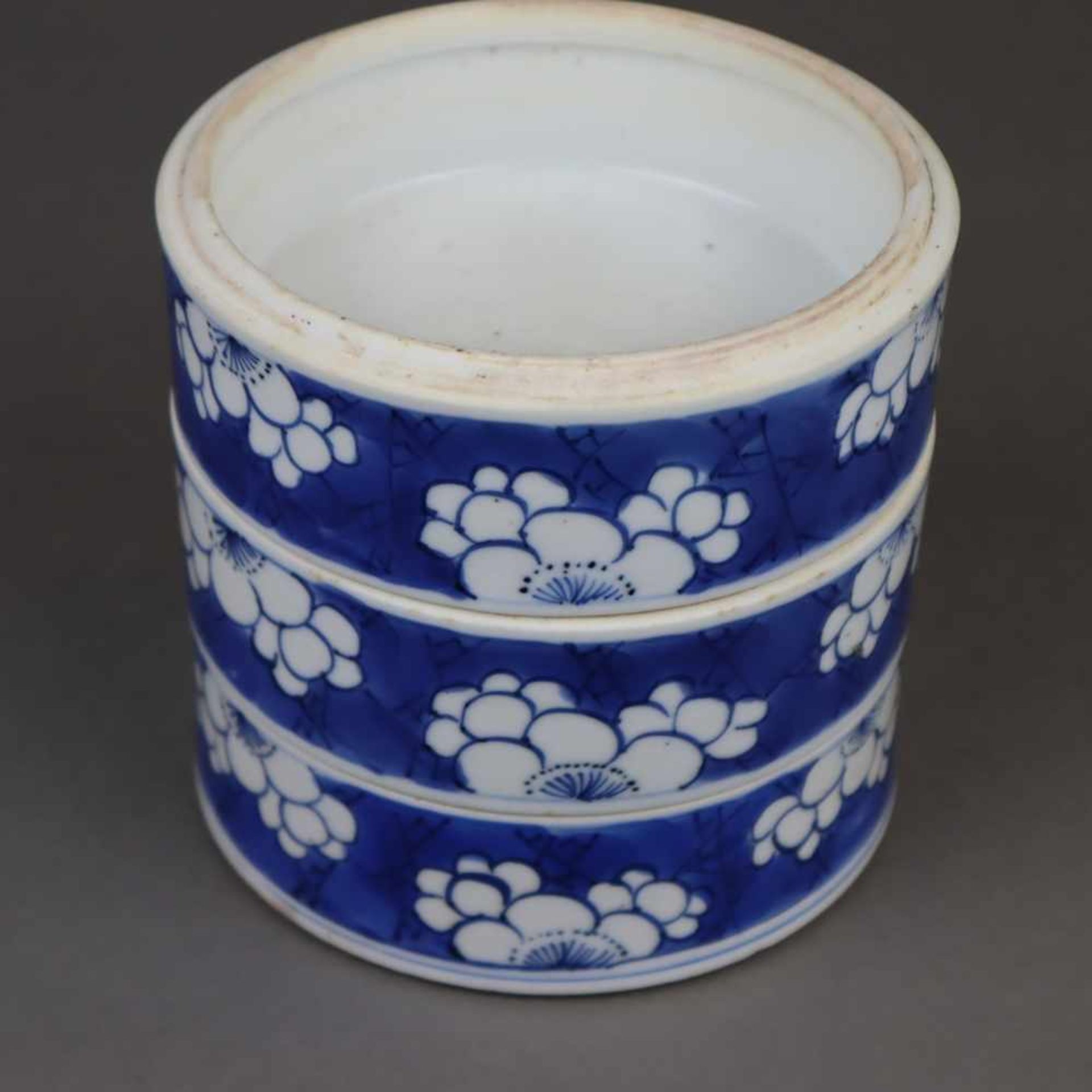Stapeldose - China, Porzellan, unterglasurblauer Blumendekor, vier ineinander gestapelte Schalen mit - Bild 3 aus 6