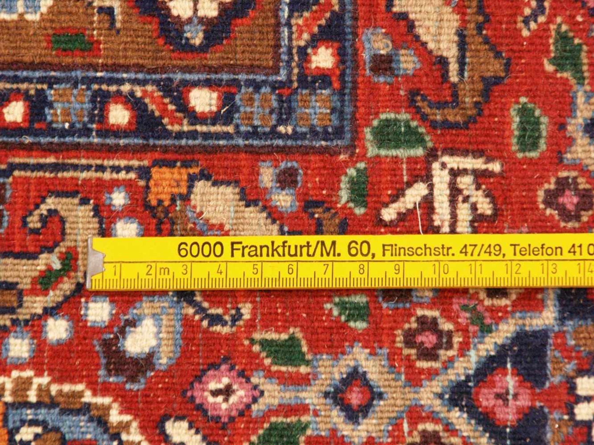 Moud-Teppich - Iran, Wolle, beiger Fond mit mehrfarbigem Muster, handgeknüpft, an zwei Seiten mit - Bild 5 aus 5
