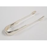 PAIR OF GEORGE III IRISH SILVER SUGAR TONGS - DUBLIN