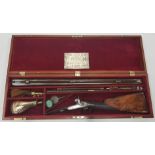 A VERY GOOD CASED PERCUSSION 19TH CENTURY 13 BORE MUZZLE LOADING SHOTGUN WITH 30' DAMASCUS BARRELLS.