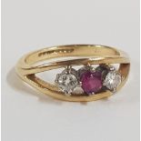 18 CARAT GOLD RUBY & DIAMOND RING WITH 0.25 CARAT OF DIAMONDS