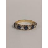 18CT YELLOW GOLD 4 DIAMOND 5 SAPPHIRE RING