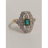 ANTIQUE 18 CARAT GOLD DIAMOND & EMERALD RING WITH ROSE CUT DIAMONDS