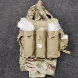 MILITARY POUCHES & JACKET