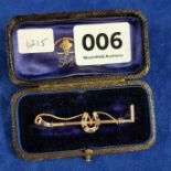 15CT GOLD SAPPHIRE & DIAMOND HORSESHOE & WHIP BROOCH