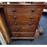 GEORGIAN CHEST OF DRAWERS