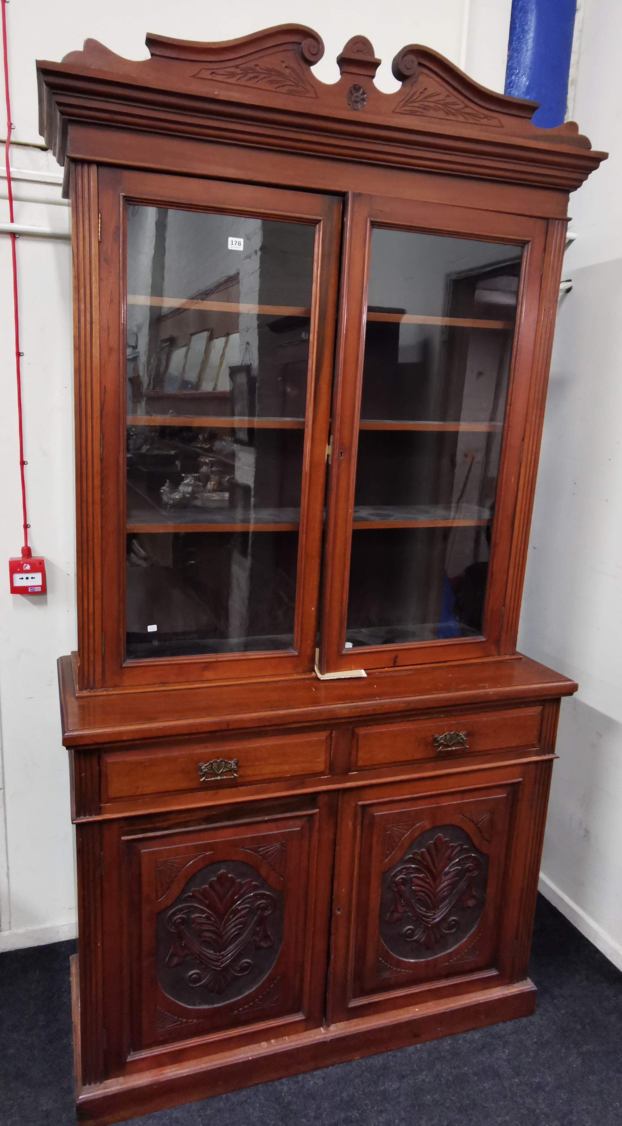 EDWARDIAN 2 DOOR BOOKCASE