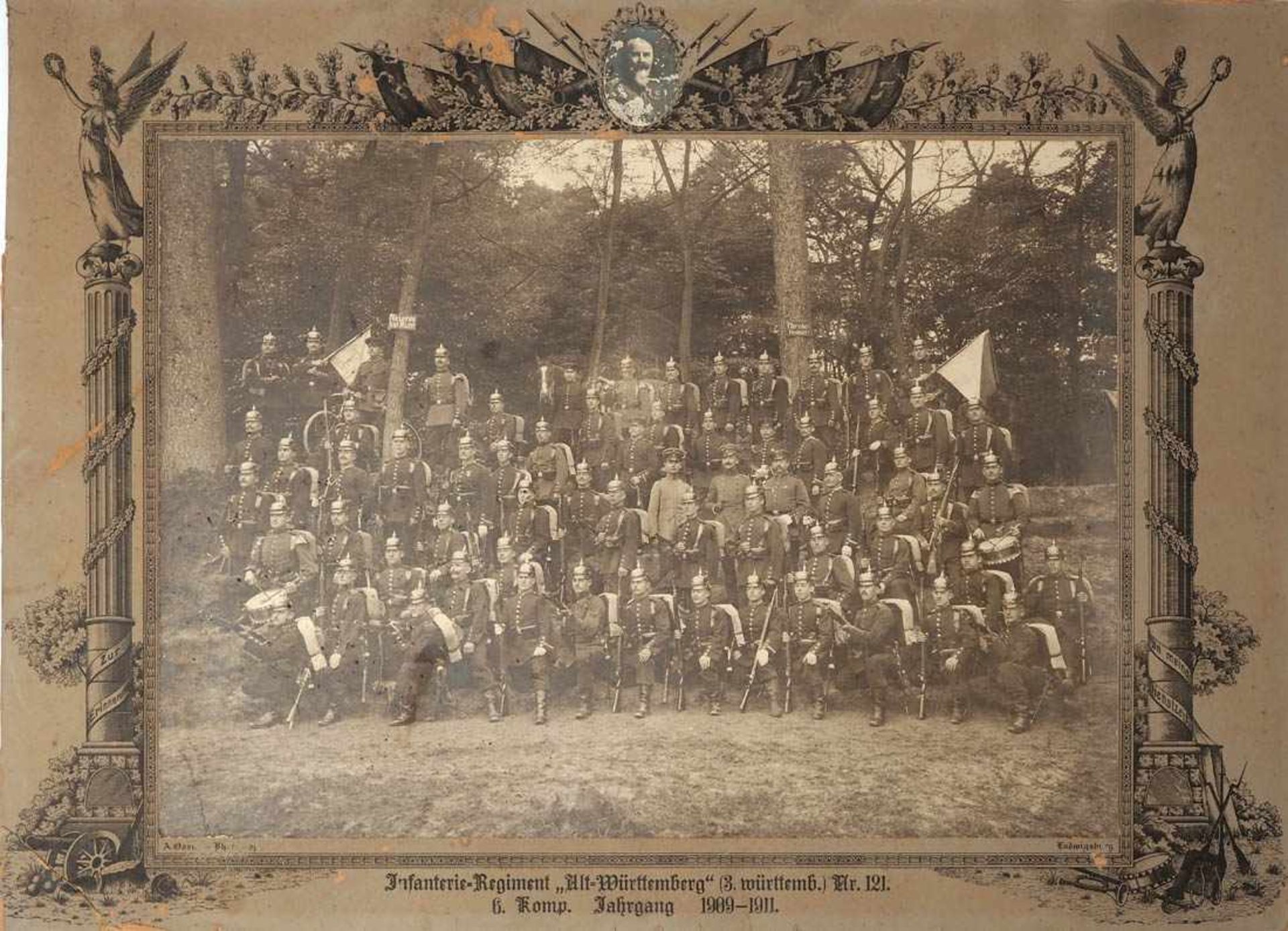 Fotografie des Infanterieregiments 121, 6. KompanieEine Ecke altrest. 47x64cm.