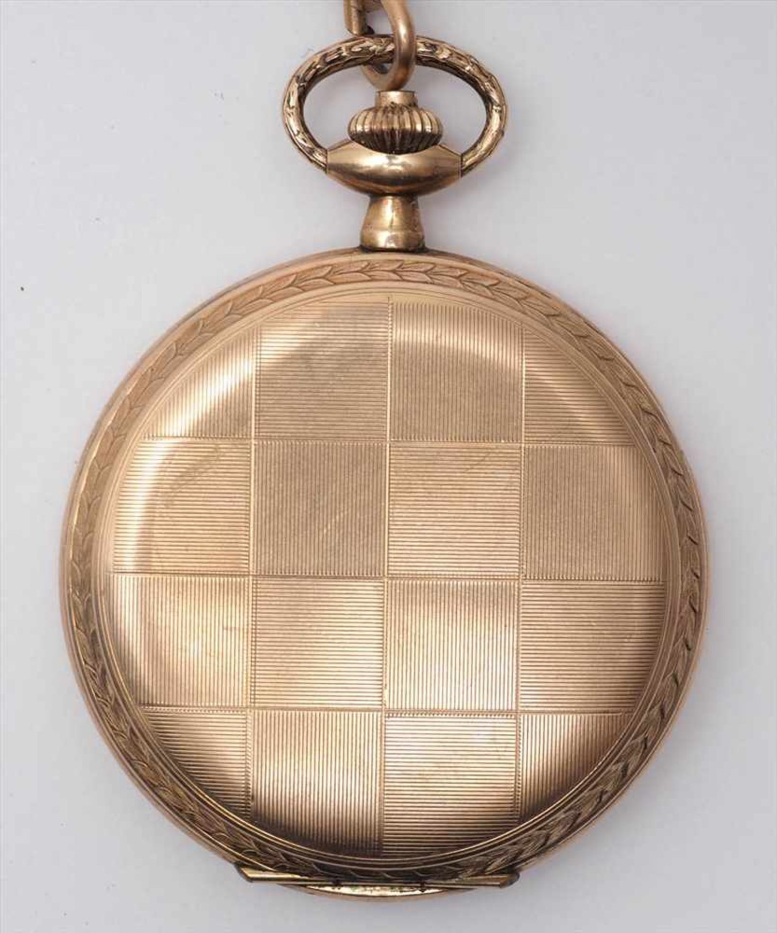 Savonette, 20er/30er JahreGeometrisch graviertes Gehäuse aus vergoldetem Metall. Goldfarbenes - Image 3 of 8