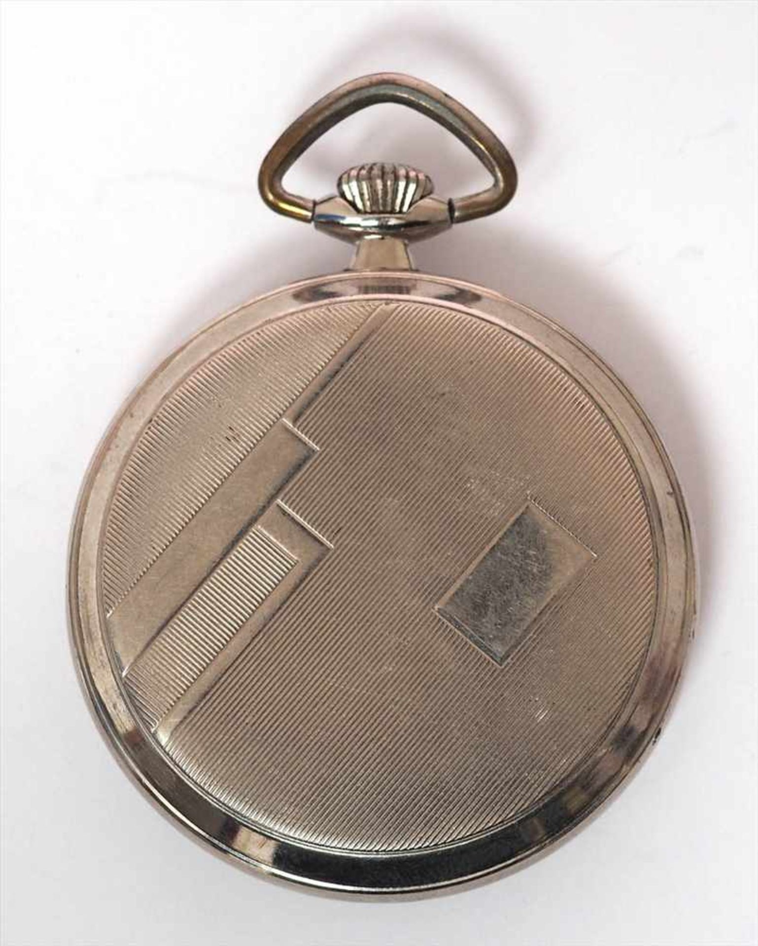 Herrentaschenuhr, KienzleVerchromtes Gehäuse mit geometrischen Motiven. Silberfarbenes Zifferblatt - Bild 3 aus 3