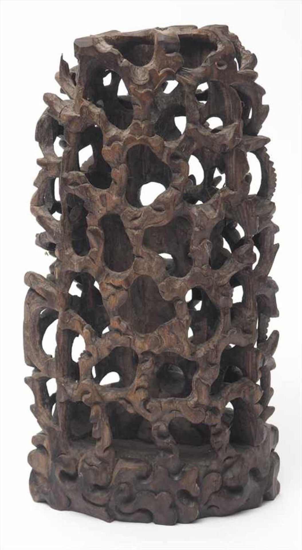 Schnitzerei, ChinaFein ausgearbeitete Schlachtenszene in dreidimensionaler Schnitzerei. Holz, - Image 2 of 4