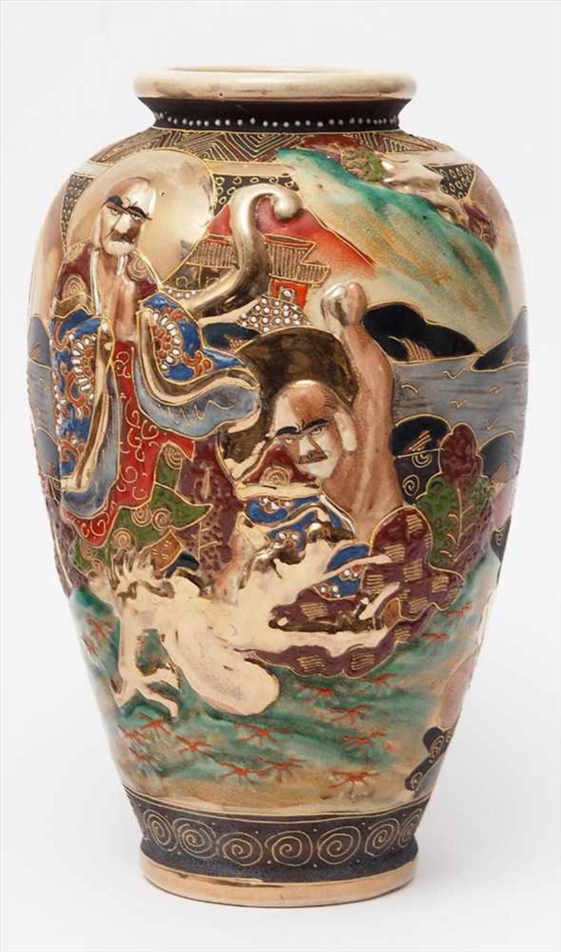 Paar Satsuma-Vasen, JapanMoriage-Stil. Bauchiger Korpus mit ausgestelltem Rand. Auf der Wandung - Bild 6 aus 9