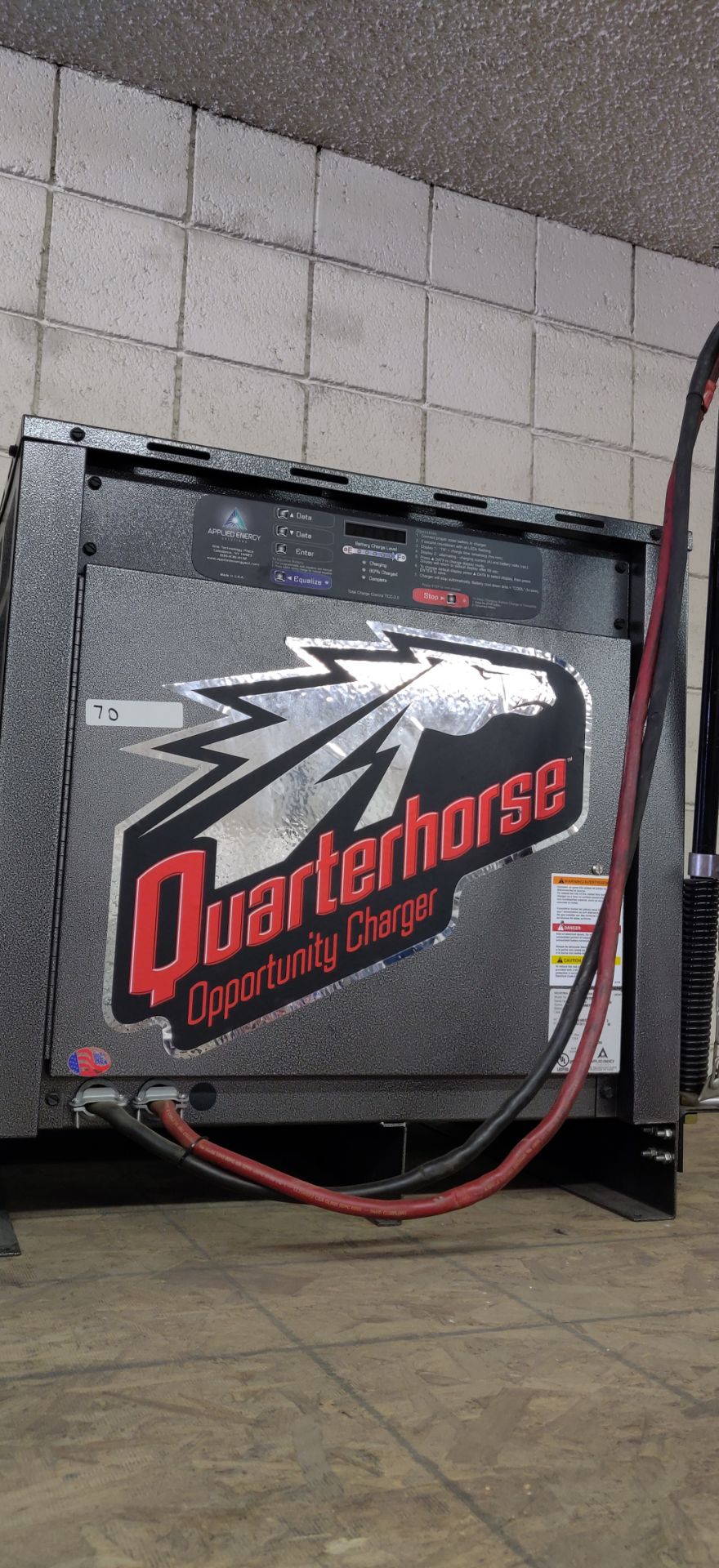 QUATERHORSE OPPORTUNITY BATTERY CHARGER MODEL: QHC018M0750S9DS