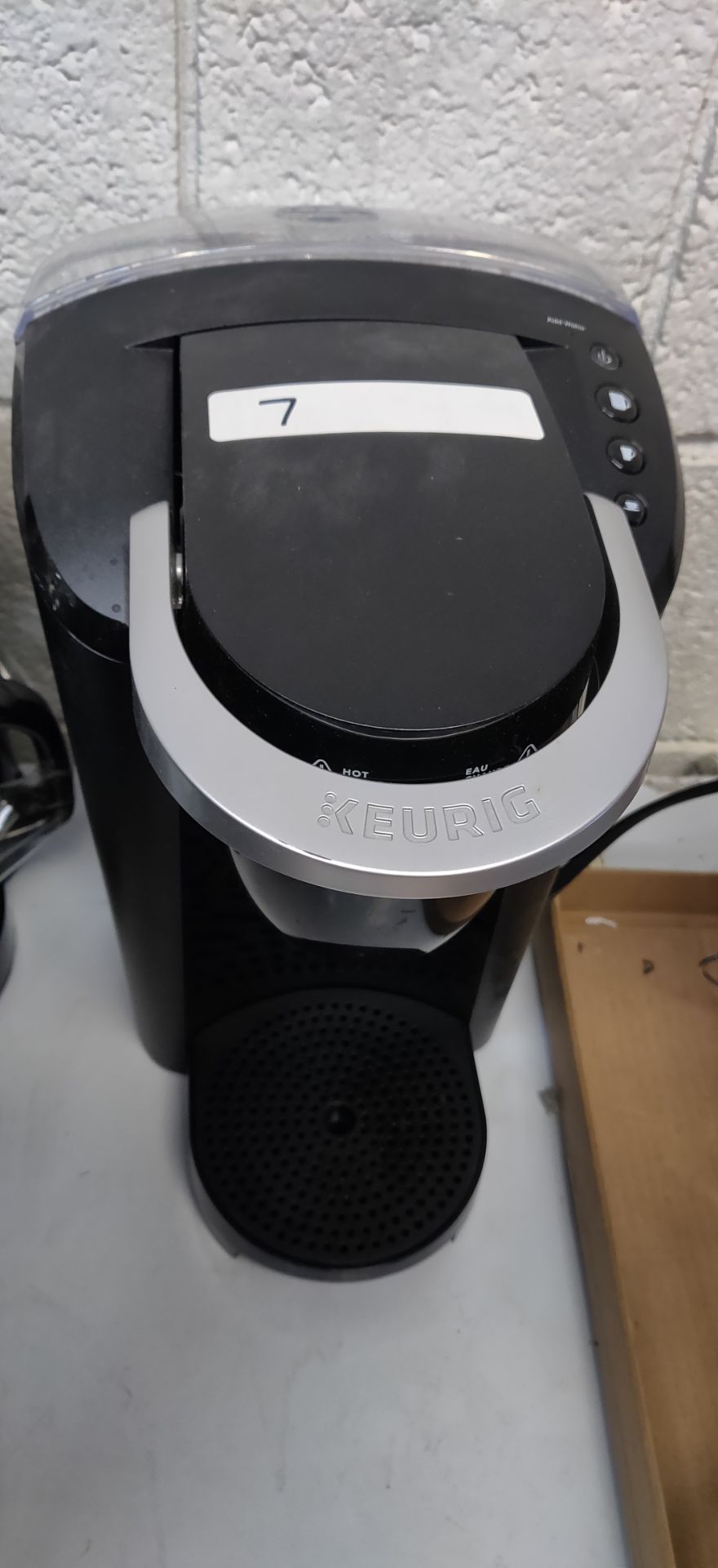 KEURIG COFFEE MAKER MODEL K35 - Image 2 of 2