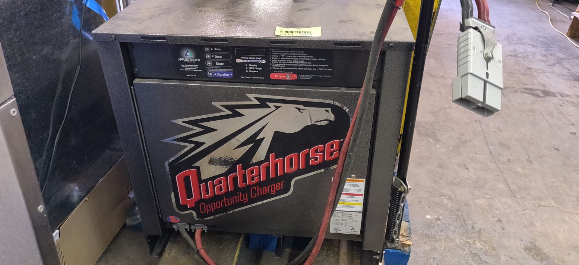 QUARTER HORSE OPPORTUNITY ELECTRIC PALLET JACK BATTERY CHARGER MODEL: QHC018M0750S9DS - Image 2 of 2