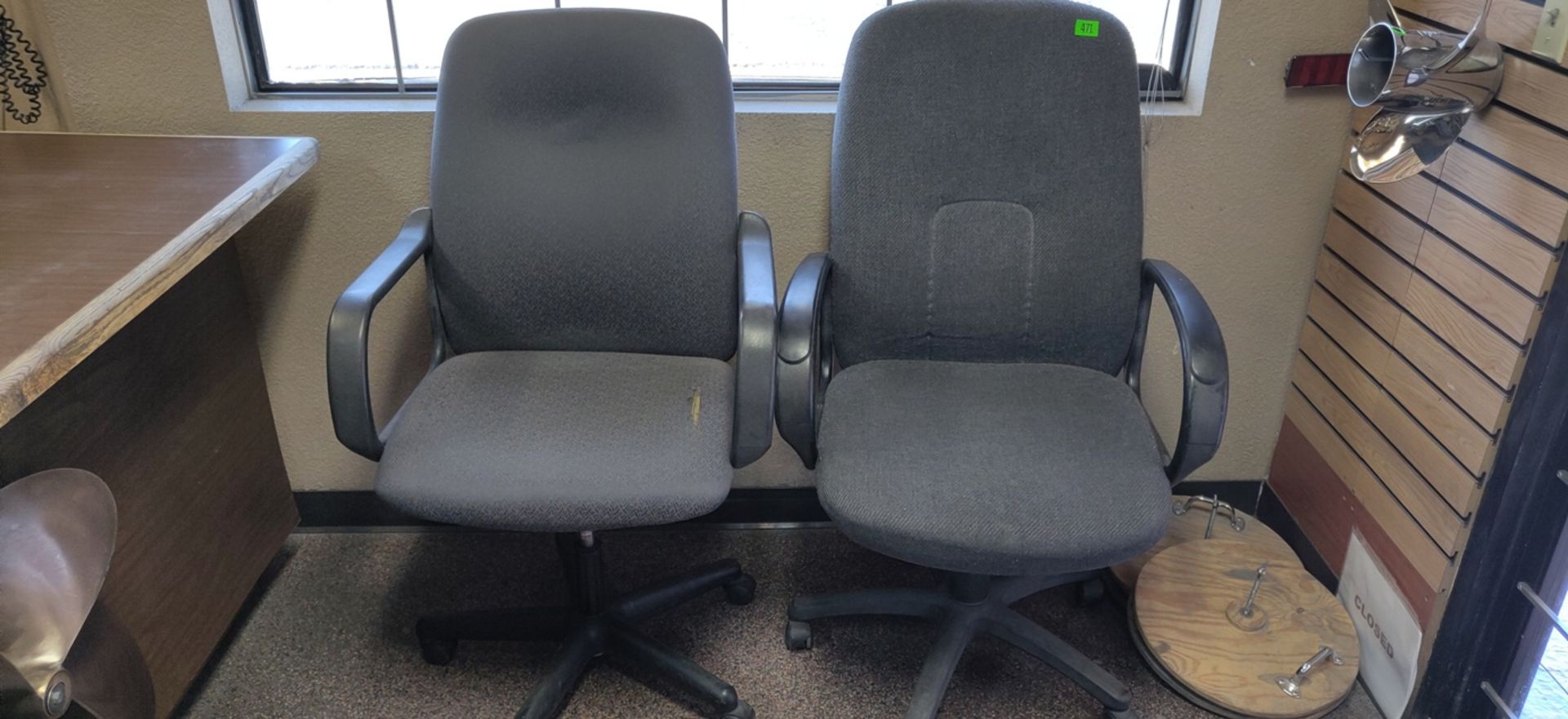 OFFICE CHAIRS W/ ARM REST (QUANTITY X YOUR BID) - Image 5 of 11