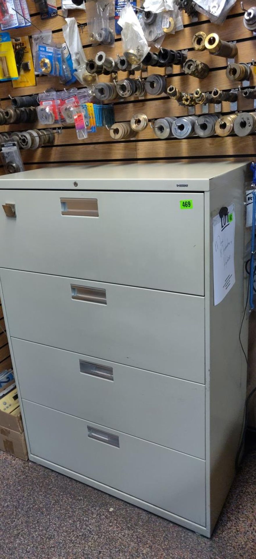 BEIGE 4 DRAWER CABINET 4 FT TALL - COMES WITH SOME MISC OFFICE SUPPLIES - Image 4 of 5