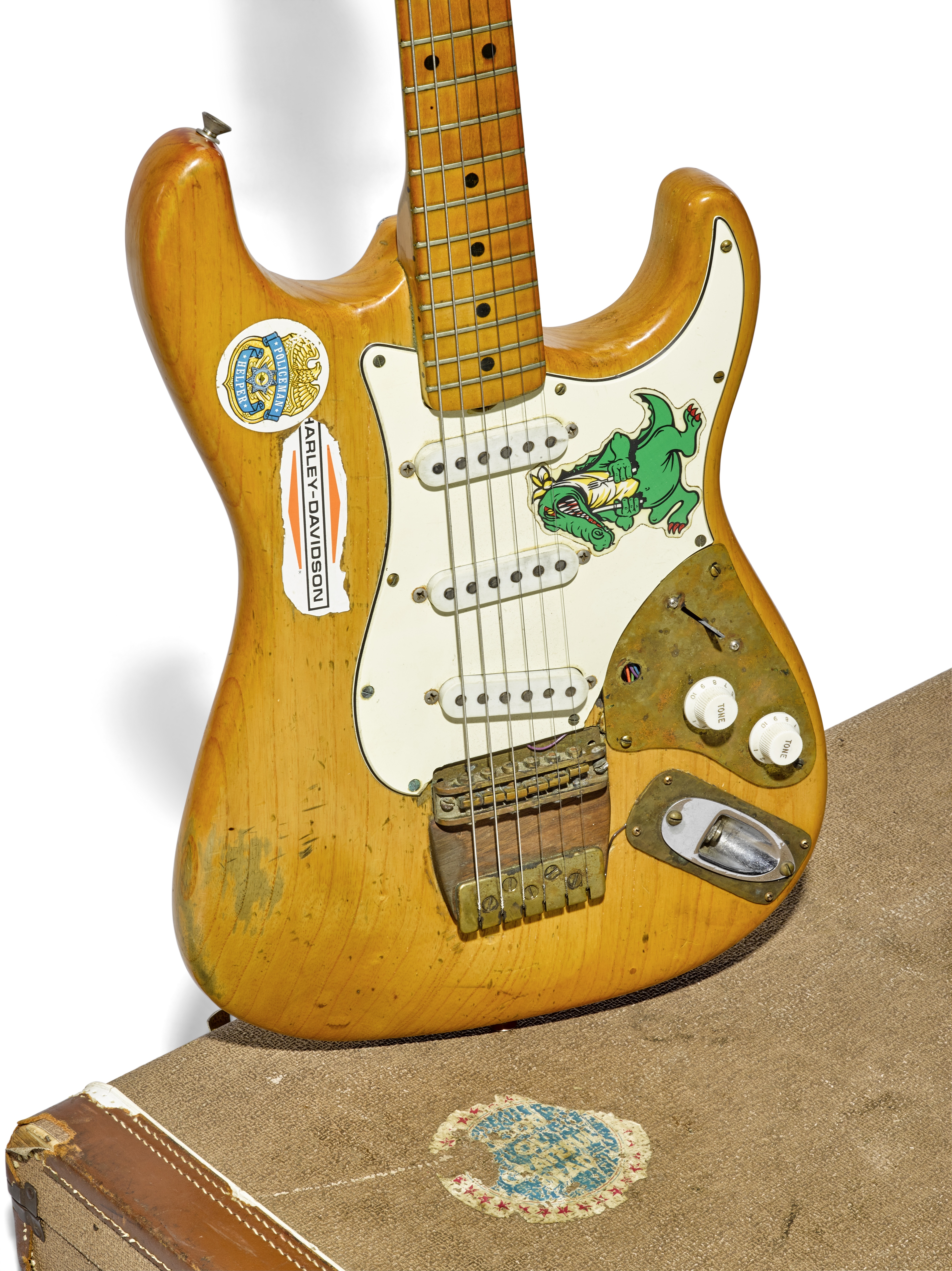 ALLIGATOR! A FENDER STRATOCASTER OWNED AND PLAYED BY JERRY GARCIA OF THE GRATEFUL DEAD - Image 5 of 7