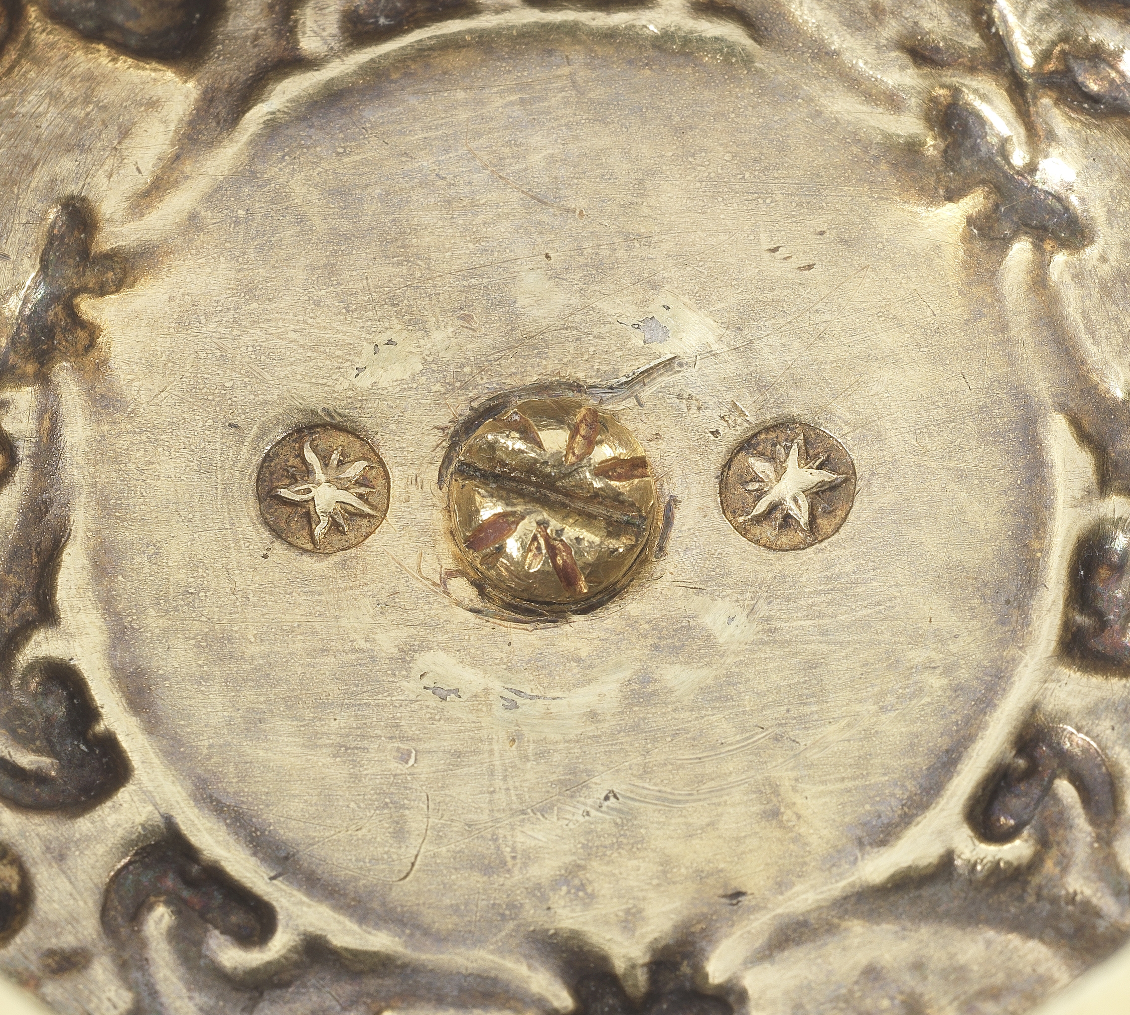 A late 16th / early 17th century silver-gilt and hardstone cup maker's mark a star radiant, stamp... - Image 2 of 2