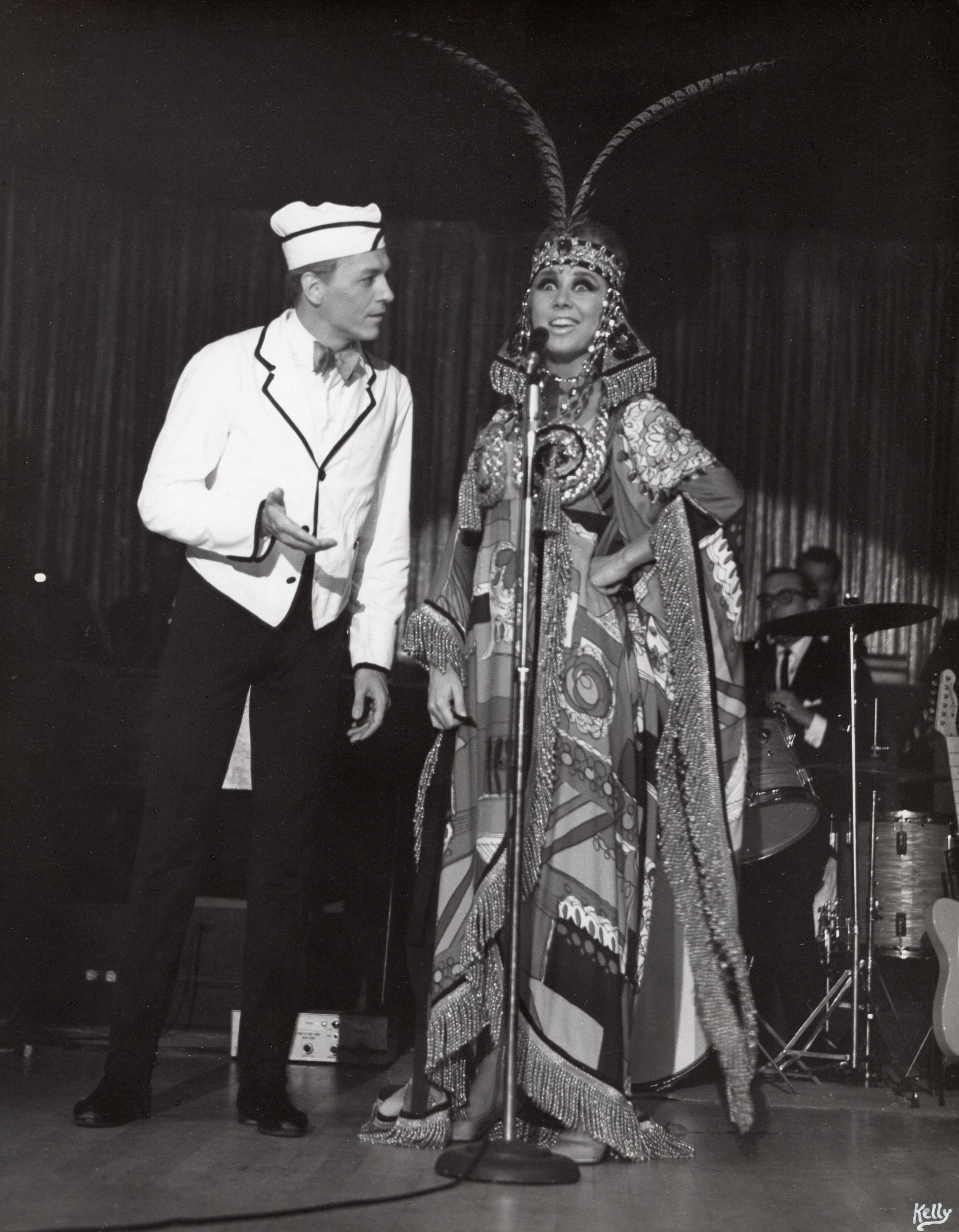 A Mitzi Gaynor 'Madame Zenovia' costume designed by Bob Mackie - Image 4 of 4