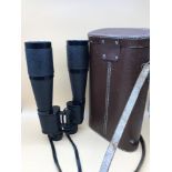 Liebermann & Gortz spotting binoculars with carry case. 35x60.